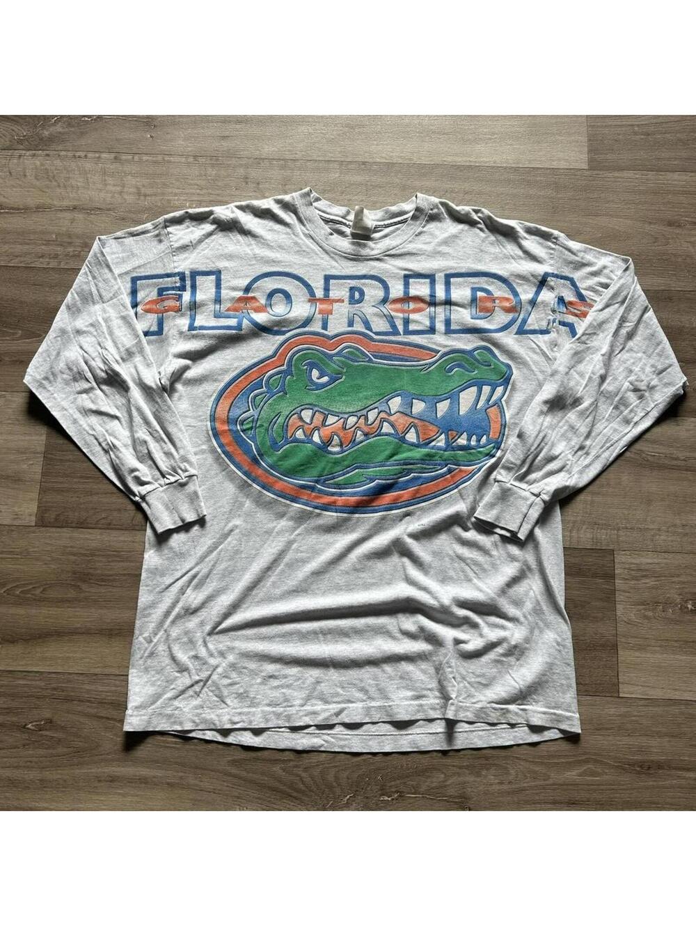 90’s Graphic UF‎ Florida Gators grey long sleeve shirt aop